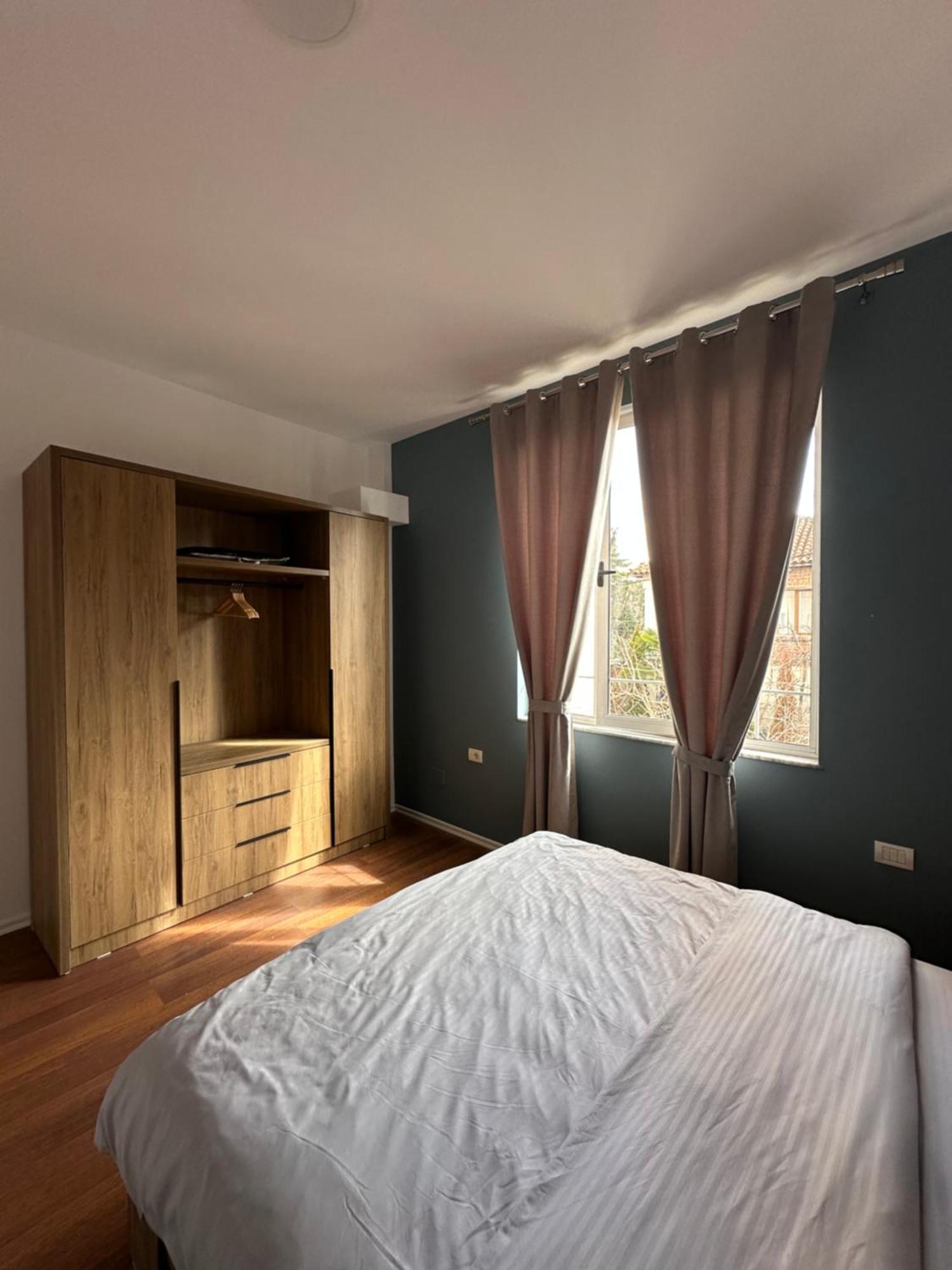 Vila Topciu Pogradec Exterior photo