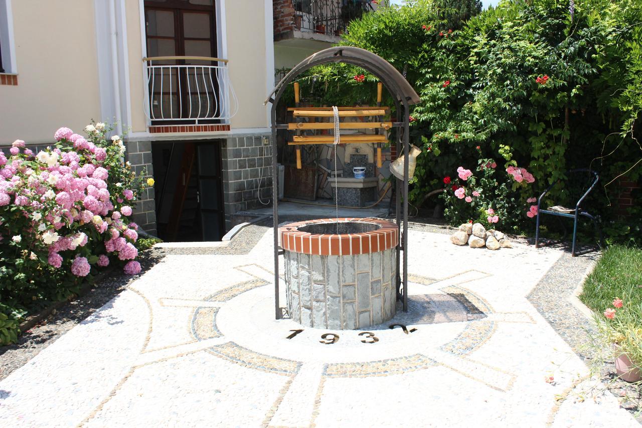 Vila Topciu Pogradec Exterior photo